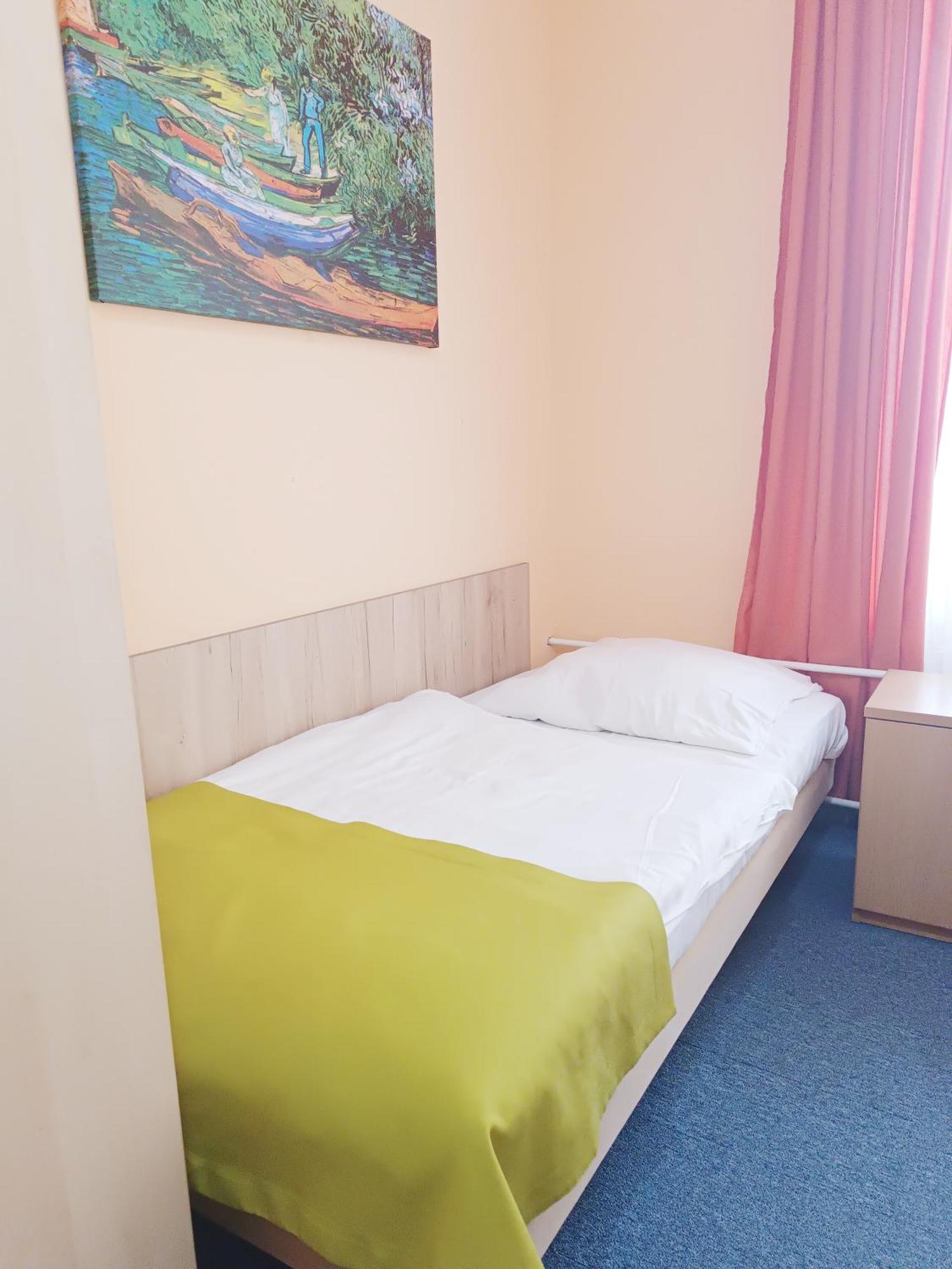 Hostel Krosnienska 12 Zielona Góra Eksteriør bilde