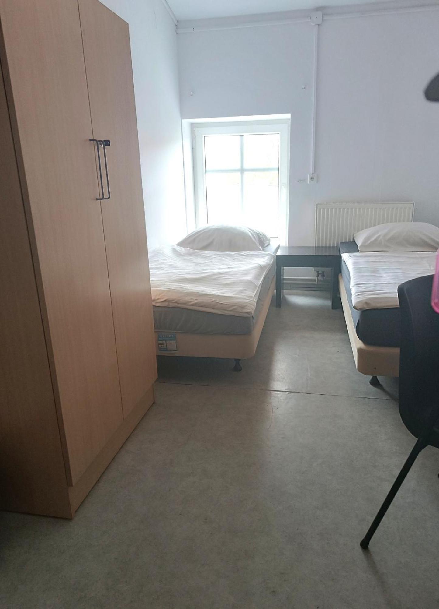 Hostel Krosnienska 12 Zielona Góra Eksteriør bilde