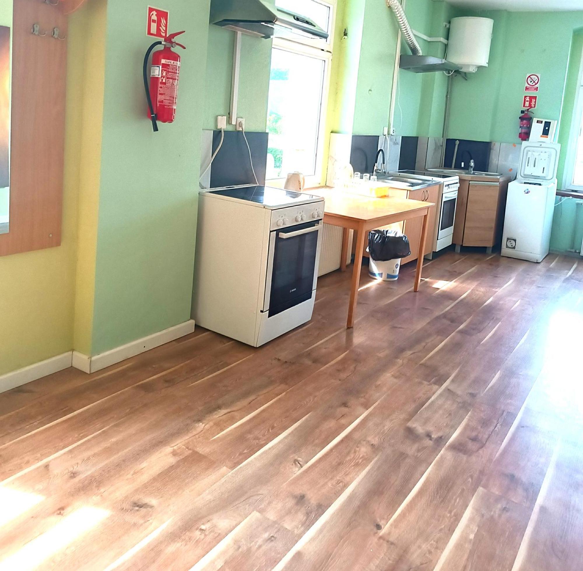 Hostel Krosnienska 12 Zielona Góra Eksteriør bilde