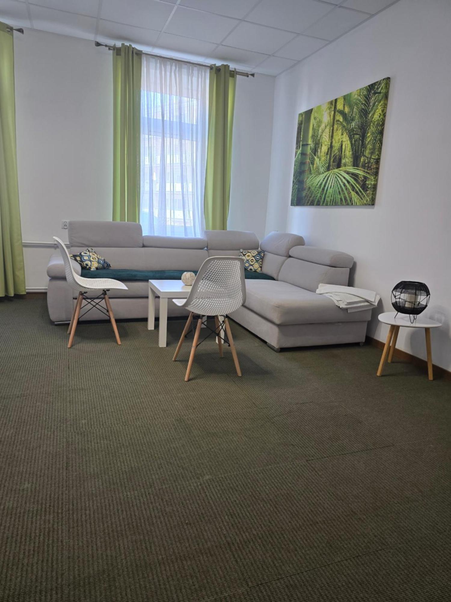 Hostel Krosnienska 12 Zielona Góra Eksteriør bilde