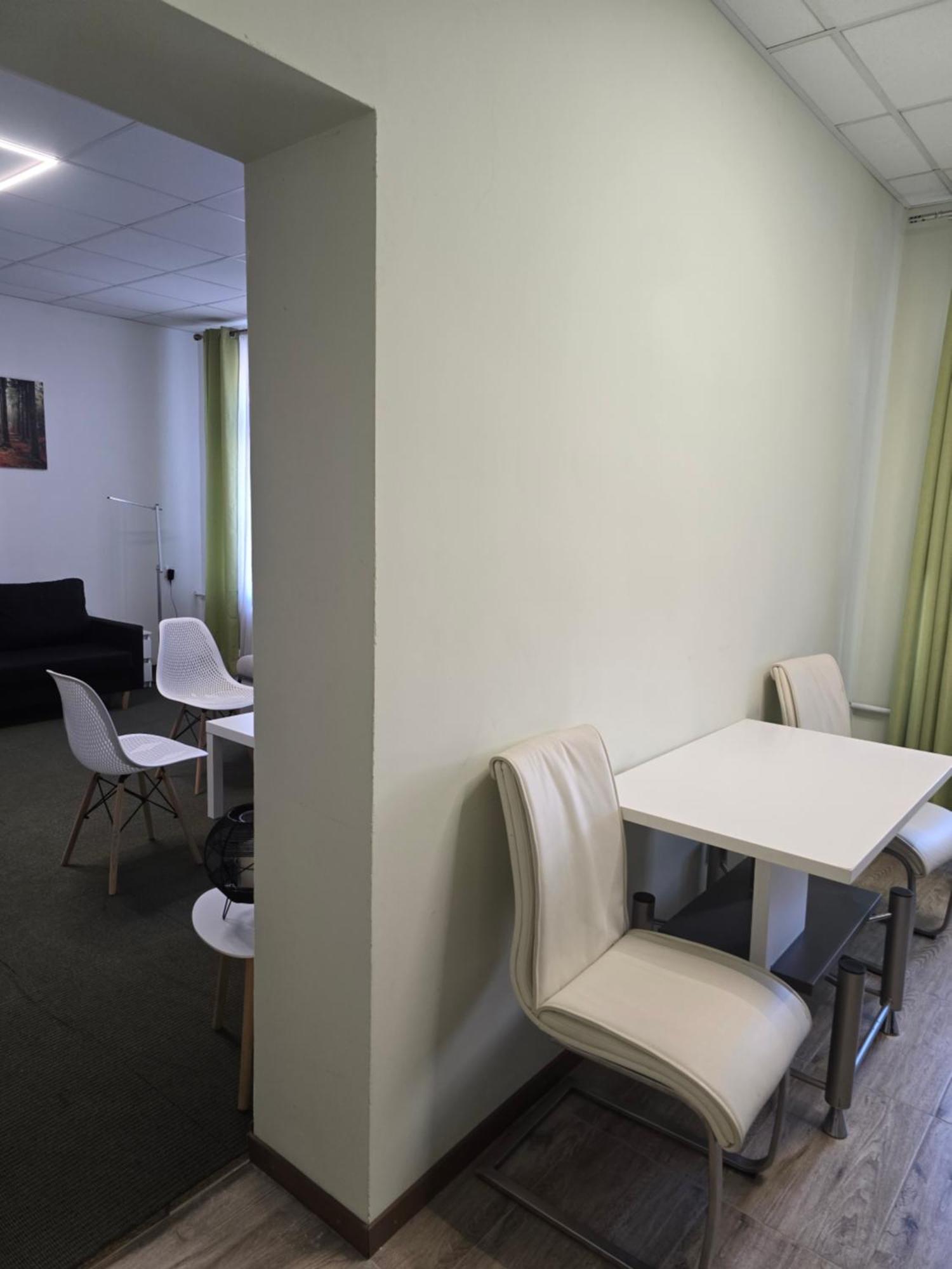 Hostel Krosnienska 12 Zielona Góra Eksteriør bilde